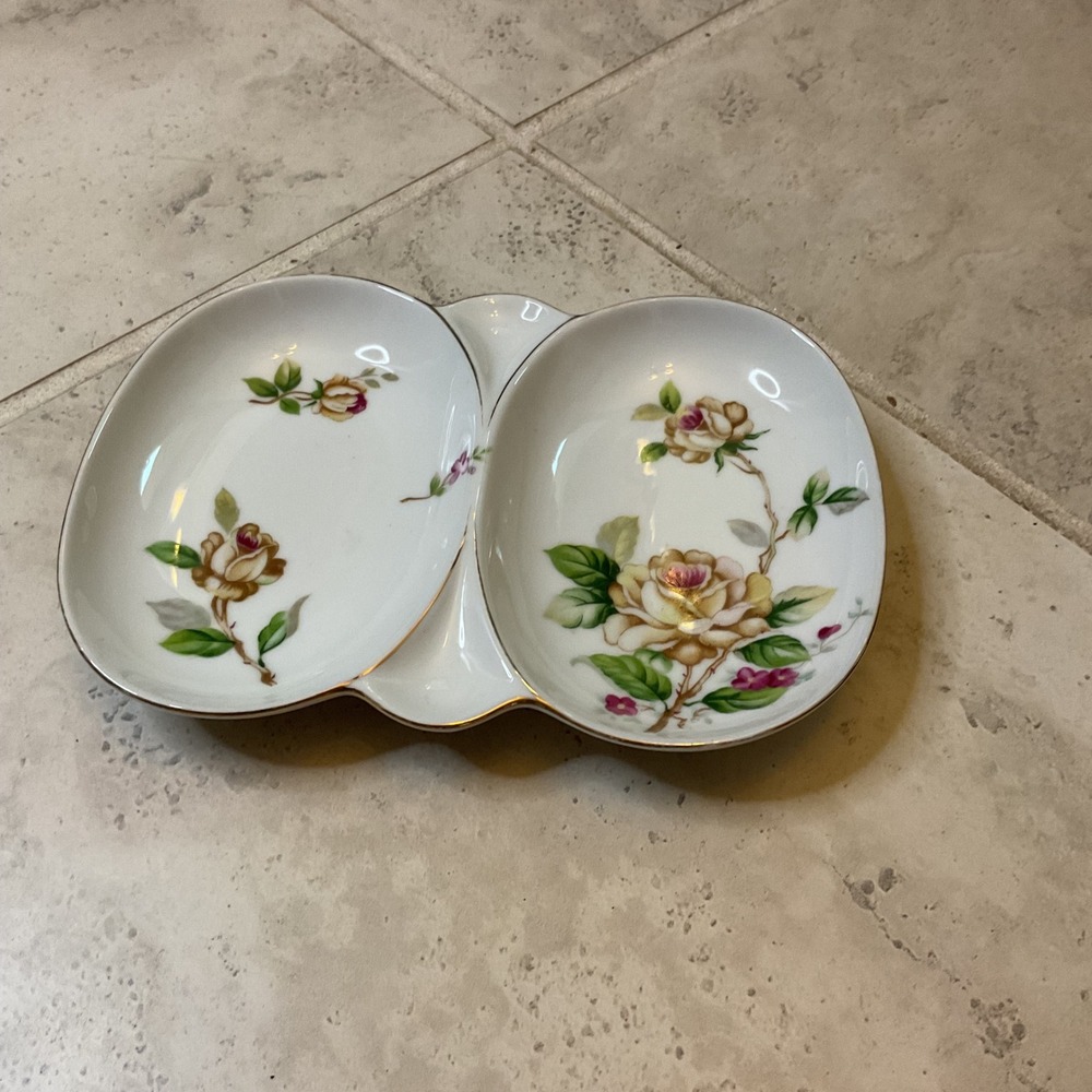 Lynmore Fine China Golden Rose Divided Relish Dish Serving Tray Vintage 8"